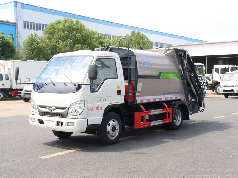 5.8方福田小卡3蓝牌不超重压缩垃圾车