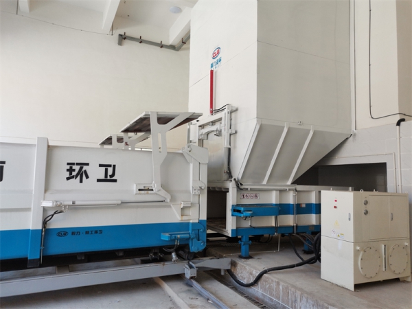 水平直压式垃圾站（平台式）