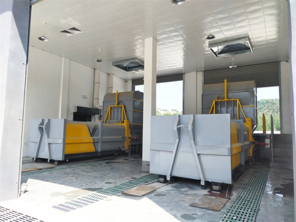 水平直压式垃圾站（移箱式）